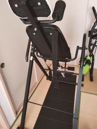 美品】筋トレ逆さぶら下がり健康器フィットネスマシーン腰痛