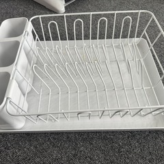 キッチンお皿置き場の画像