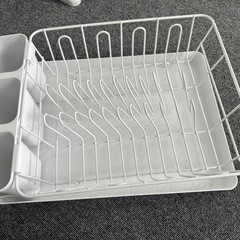 キッチンお皿置き場の画像