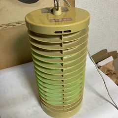 お引取り決まりました！電撃殺虫器