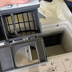 全国最安💎2020年購入SHARPドラム式洗濯機　鏡面上位モデルES-W111 配達無料！の画像