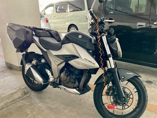 SUZUKI ジクサー250