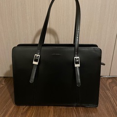 atelier subの就活、ビジネスバッグ