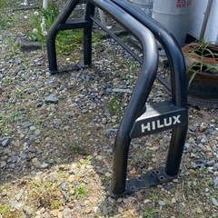 ハイラックス　ロールバー　　