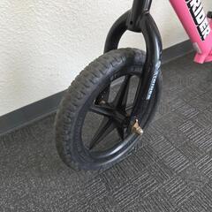 ストライダー ピンクの画像