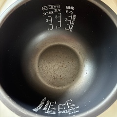 炊飯器の画像