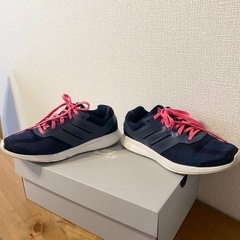 【23cm】adidas ランニングシューズ ネイビー×ピンクの画像