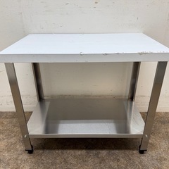 ステンレス　業務用　作業台　厨房　飲食店　W７５０ｘD４５０ｘW６５０ｍｍの画像
