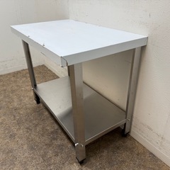 ステンレス　業務用　作業台　厨房　飲食店　W７５０ｘD４５０ｘW６５０ｍｍの画像