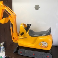 ショベルカー、ベンツ