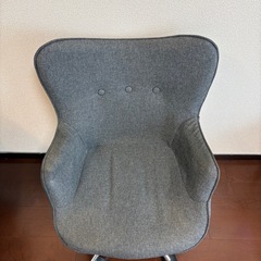 【価格相談可能】回転式・昇降可能デスクチェアの画像