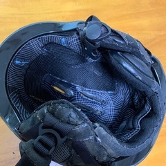 ★決まりました★サロモンジュニアヘルメットの画像