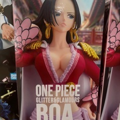 【新品未開封】
ONE PIECE ハンコック　フィギュアの画像