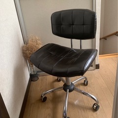 椅子　オフィスチェア