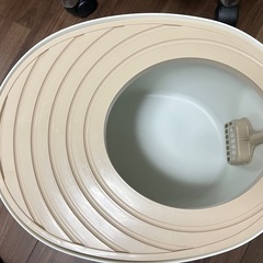 上から入るネコトイレの画像