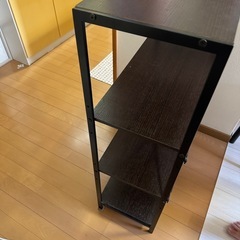 4段ラック の画像
