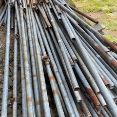 パイプ 長さ5メートル  丸パイプ 鋼管 足場 建築資材 10個セット引き取り限定の画像