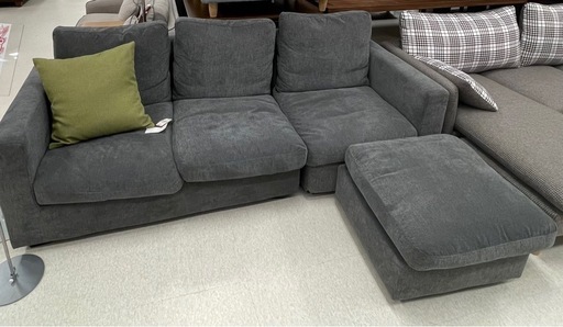 ソファ（買った時のお店での写真、引越為20日まで、値段交渉可）