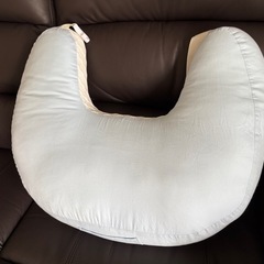授乳枕クッション　二つ　　