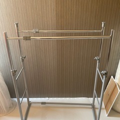 ハンガーラック