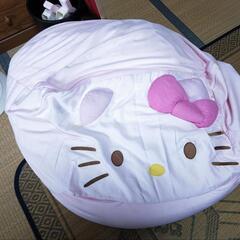 至急  (6月5日から6月10日まで)キティービーズクッション①