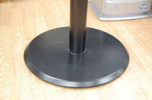 【商談中】②ラウンドテーブル 直径75&times;高さ72.2cm ダークブラウン 木目 円型 丸型 ダイニングテーブル  カフェテーブル 丸テーブル 札幌市 清田区 平岡