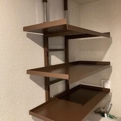 高さ調整可能ラック
