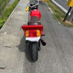 エイプ50 CBX仕様　外装新品　塗りたて！　カスタム　FI ワンズ管　赤ソリの画像