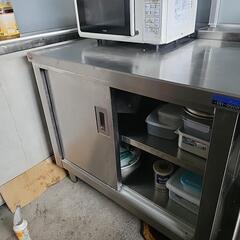 業務用キッチン収納