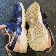 アシックス　スニーカー　21cmの画像