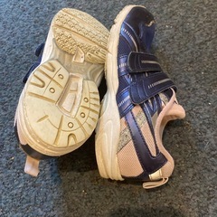 アシックス　スニーカー　21cmの画像