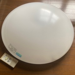 調光リモコンつき天井照明の画像