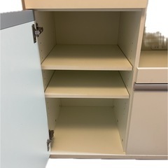 【美品】食器棚　の画像