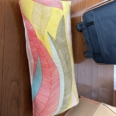 IKEA横長クッション