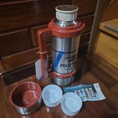 ステンレスポットの画像