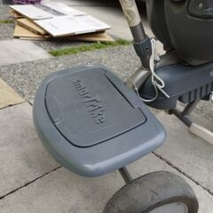 Smartrike　VOYAGE　子供用三輪車　赤色の画像