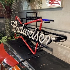 バドワイザー　ネオン看板の画像