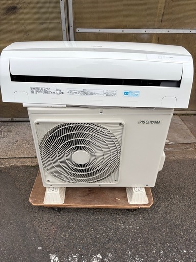 アイリスオーヤマ　エアコン　2.2キロ　2019年モデル
