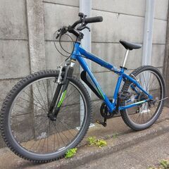 ２６インチのMTBです。　外装６段ギア付です。