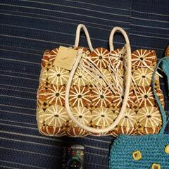 夏用カゴバックの画像