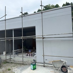 一緒に塗装屋やりませんか？勤務地厚木市！免許取得制度車両貸し出し有り！年齢層20代〜30位の楽しい職場です！の画像