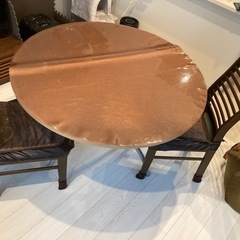 ダイニングテーブル　丸型　直径120cm ＋　椅子2脚