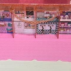 ＬＯＬ人形とドールハウス　
の画像