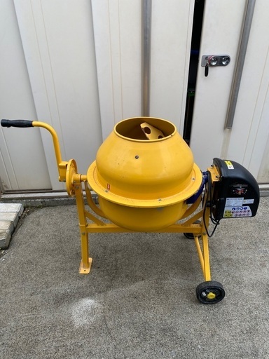 コンクリートミキサー