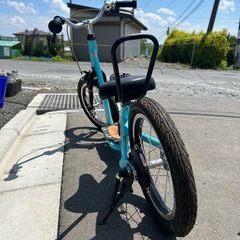 子供用自転車の画像