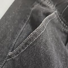 ブラックパンツの画像