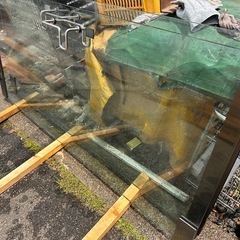 ガラスドアの画像