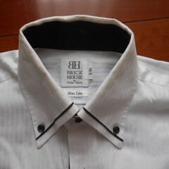 中古　長袖　おしゃれなワイシャツ　サイズは３８ー８４くらいの画像