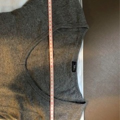 TuRudy  Vネックトップスの画像