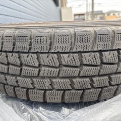 アクア　スタッドレスタイヤホイール4本 セット　ダンロップ製14インチの画像